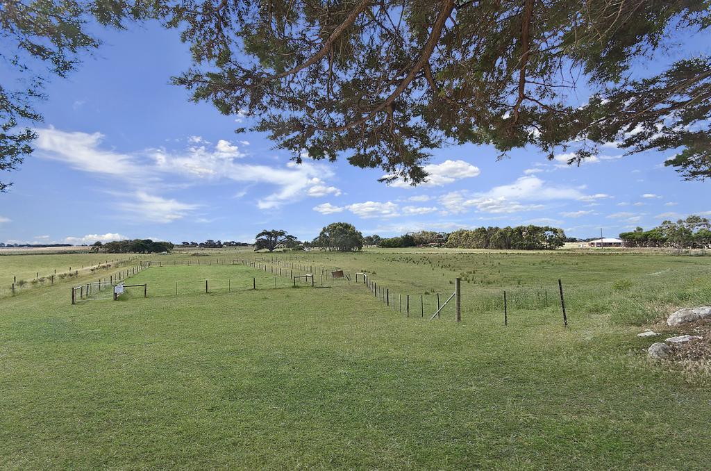 Gum Tree Caravan Park Port Fairy Extérieur photo